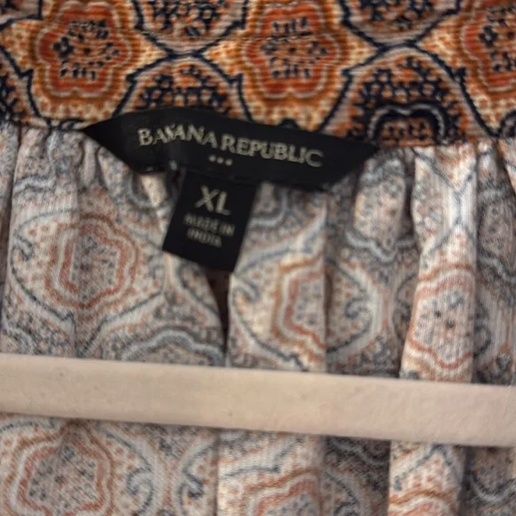 Women’s Banana Republic Corduroy  Top - Picture 2 of 3